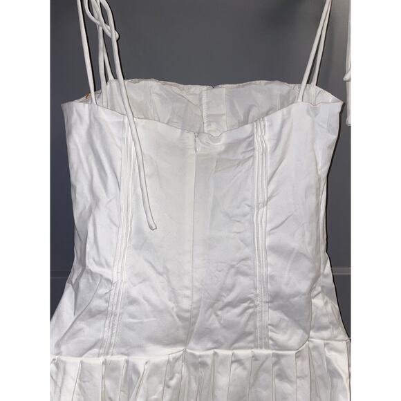 Edikted Perri XS White Pleated Corset Mini Visit Tie Shoulder Straps Drop Waist - Picture 8 of 10
